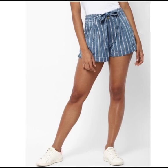 American Eagle Women Blue Super High-Waisted Striped Paperbag Short - Picture 2 of 12